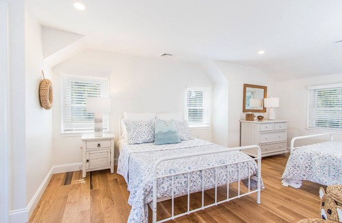 Osterville House | Wianno Ave Home With Pool