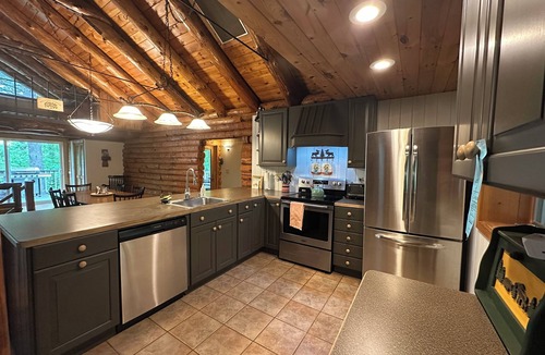 Chocorua Ski and Beach Cabin | Wicked-Awesome Log Cabin