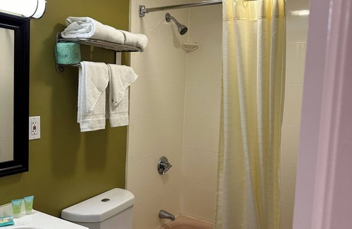 North Kingstown Hotel | Wickford Motor Inn