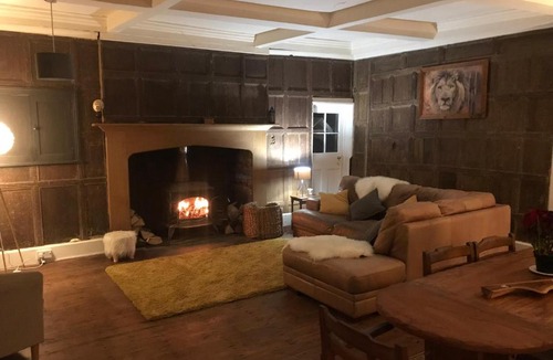 Leominster Bed & Breakfast | Wickton Court