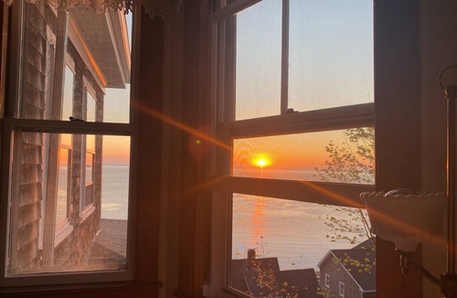 Owls Head Cottage | Wide ocean views from almost every room.