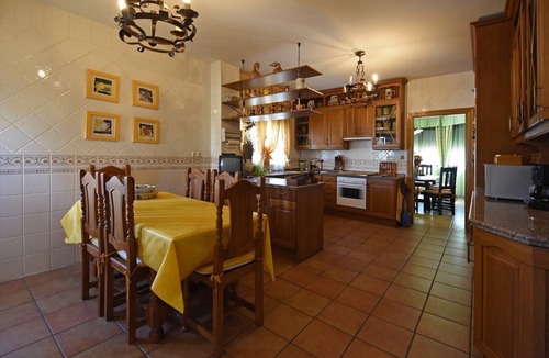 Nava de la Asuncion Ski Chalet | WIDE SPACES IN ALL YOUR STAYS