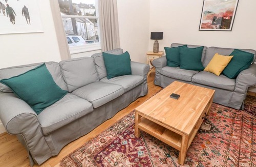 Flushing House | Widgeons Keel