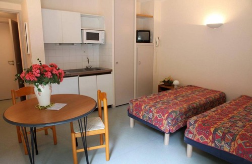 Aulus-les-Bains Apartment | Wifi, 1st floor, fitness, swimming pool, parking, tv, 53m², Guzet