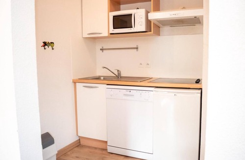 Vignec Apartment | Wifi, 1st floor, swimming pool, tv, 40m², Saint Lary Soulan