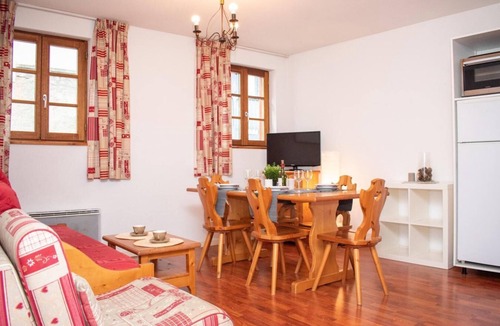 Vignec Apartment | Wifi, Ground floor, swimming pool, tv, 45m², Saint Lary Soulan