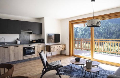 Vaujany Apartment | Wifi, view mountain, sauna, hammam, terrace, balcony, parking, ski locker, 60-63m², Vaujany