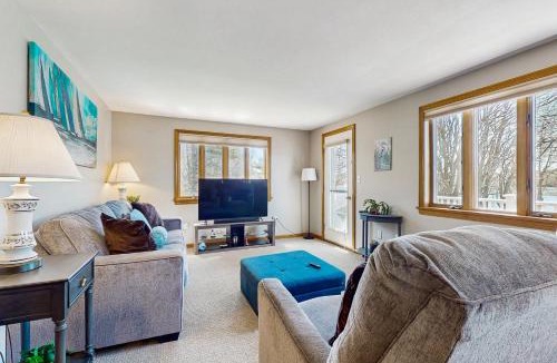 York Harbor House | Wiggly Bridge Landing