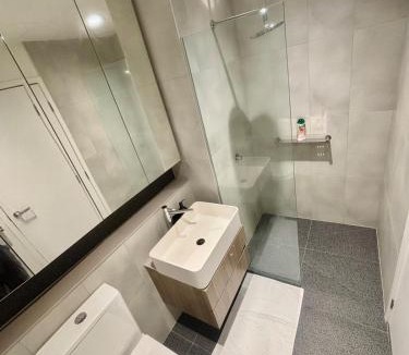 Footscray Apartment | WiiHost Cosy Retreat!