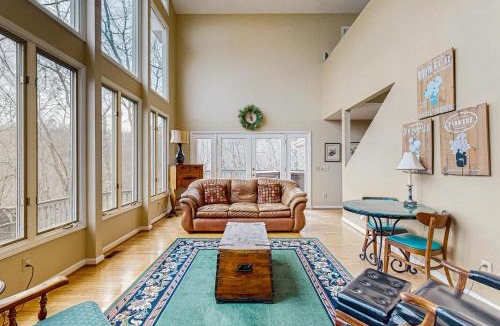 Sylva House | Wild Bird View