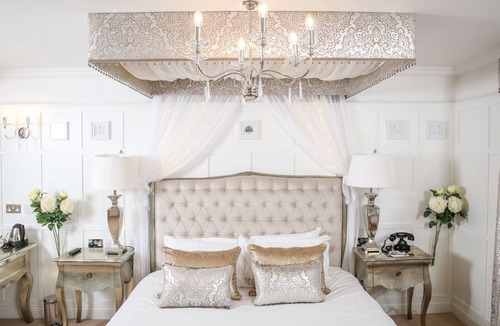 Crook Hotel | Wild Boar Estate