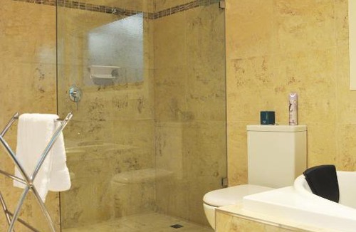 Seville Bed & Breakfast | Wild Cattle Creek Estate