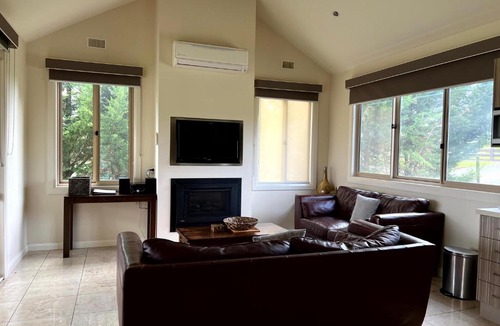 Seville Bed & Breakfast | Wild Cattle Creek Estate