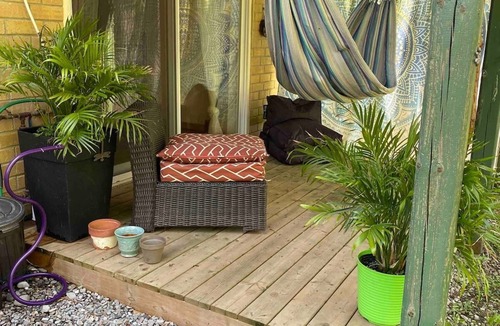 Cobourg Apartment | Wild Divine Sanctuary: Yoga + Nature + Zen