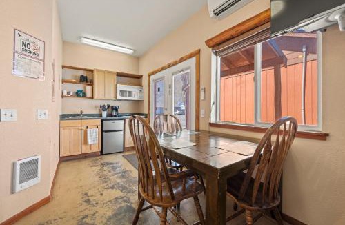 Merrill Hotel | Wild Goose Lodge