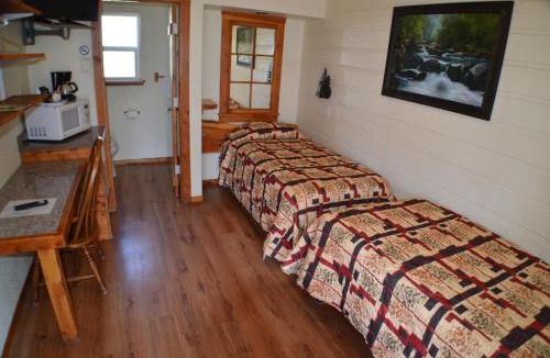 Merrill Hotel | Wild Goose Lodge