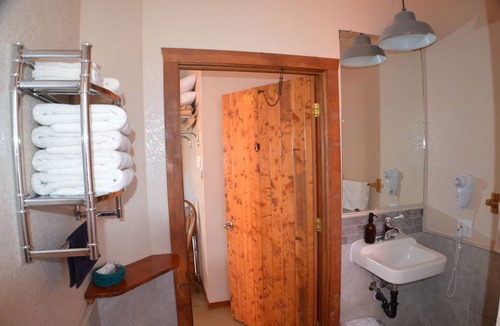 Merrill Hotel | Wild Goose Lodge