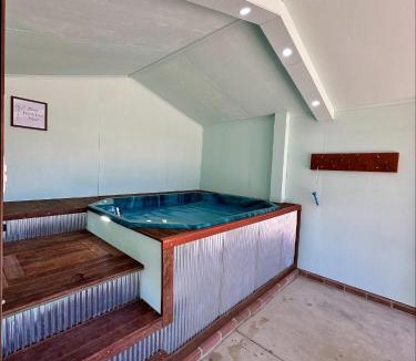 Wallaroo House | Wild Hearts Cottage