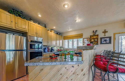 Alto House | Wild Horse Lodge | Galloping Good Times Retreat w/Arcade Fun, Fireplaces & Spacious Living