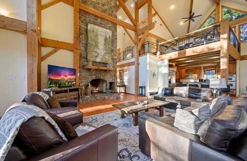 Broken Bow Cabin | Wild Horse Lodge · Sleeps 25! New Listing! · Game Room & Theatre