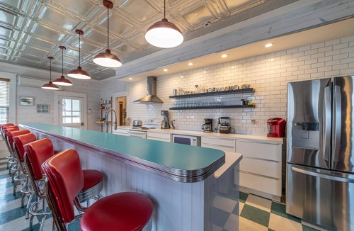 Sea Cottage Addition House | Wild Oats - Chesapeake Properties