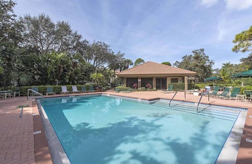 Bonita Bay Condo | Wild Pines 2nd Floor Vacation Condo