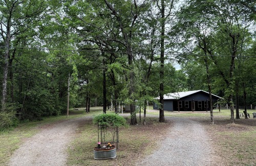 Caddo Gap House | Wild Ride Retreat Trailer Parking Pets Sleeps 6 Near Albert Pike Caddo River