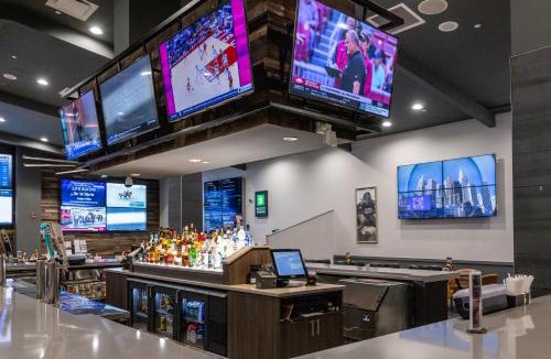 Clinton Resort | Wild Rose Casino & Hotel Clinton Iowa
