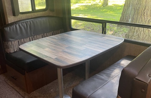 Eatonville House | Wild Rose Farm