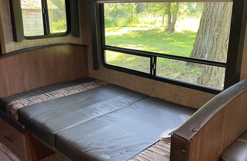 Eatonville House | Wild Rose Farm