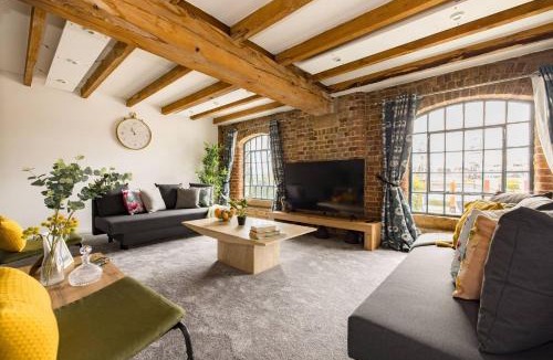 Docklands Apartment | Wild Roses Serviced Apartments - ExCel Warehouse 2