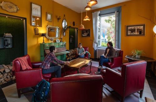 Isorno Hostel | Wild Valley Hostel - Villa Edera
