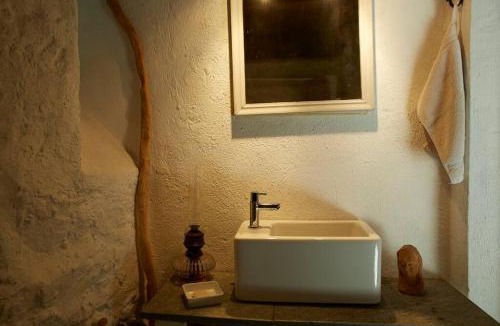 Isorno House | Wild Valley Rustico Style in Valle Onsernone