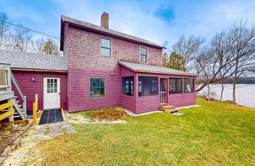 Bomoseen House | Wildberry Cottage