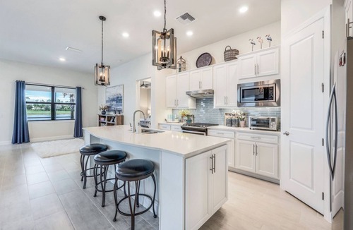 Biggar House | Wildblue - William Raveis Rentals