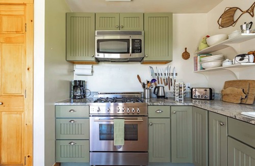 Claryville Cabin | Wildcat Mountain Cabin - Private, Views w/Hot Tub