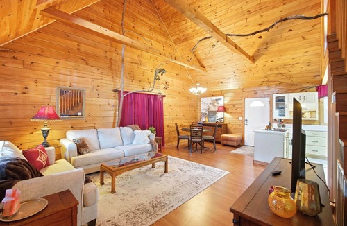 Tazewell Cabin | Wildcat Retreat, Cozy Norris Lake Cabin Getaway