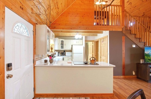 Tazewell Cabin | Wildcat Retreat, Cozy Norris Lake Cabin Getaway