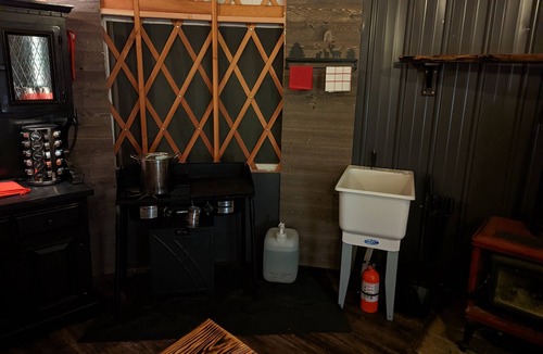 Garden Valley Cabin | Wildedge Ranch Yurt