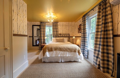 Sheffield Bed & Breakfast | Wilder House Berkshires