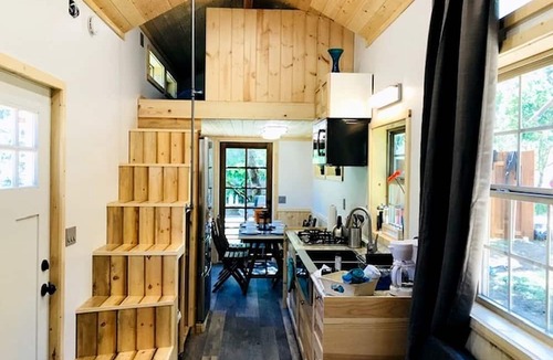 Idleyld Park Cabin | Wilderness Cabins, RV Park & Glamping