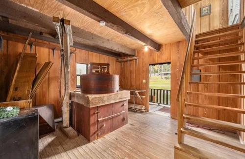 Edgar House | Wilderness Getaway at The Grist Mill