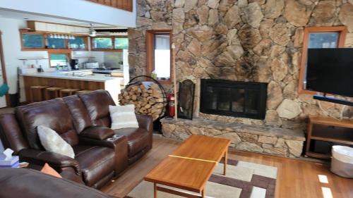 East Jewett House | Wilderness Getaway