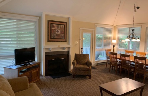 Shawnee On Delaware Resort | Wilderness that sits right on the Delaware !