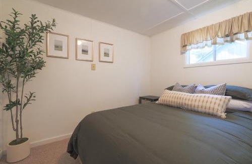 Colville House | Wilderness West Resort Cabin 2