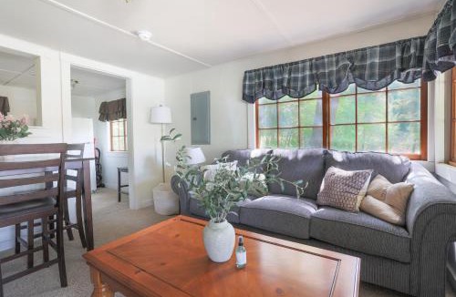 Colville House | Wilderness West Resort Cabin 7