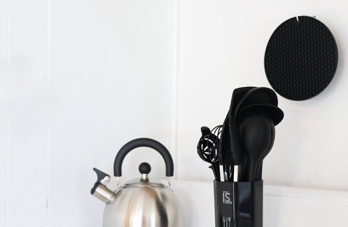 Colville Cabin | Wilderness West Resort Cabin 1