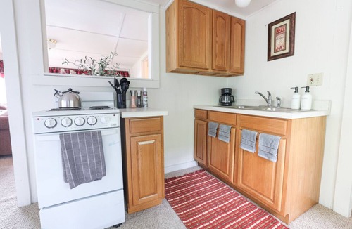 Colville Cabin | Wilderness West Resort Cabin 6