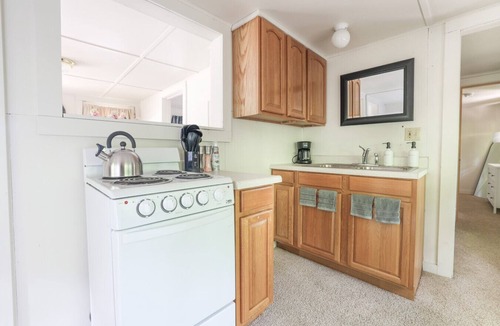 Colville Cabin | Wilderness West Resort Cabin 7