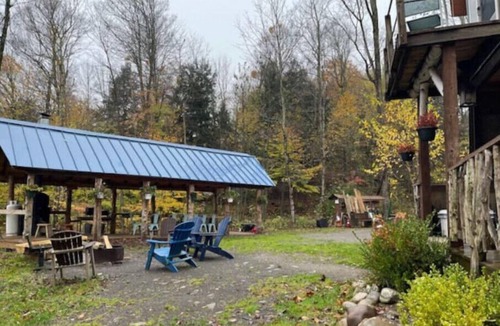 Richland Cabin | Wilderness White Birch Cabin on Private Laken